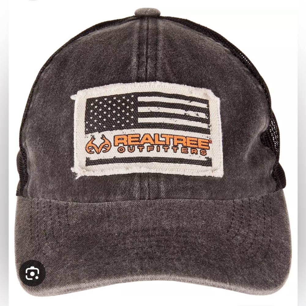 NWT Realtree Black Raw Edge Flag Patch Snap Back Hat